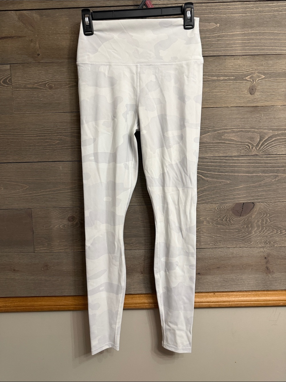 ALO Yoga White Camo High-Waist Leggings
